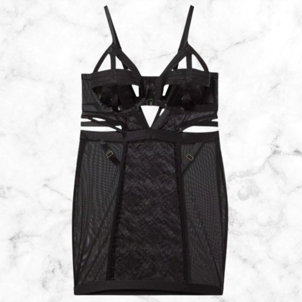 NWT | TORRID Black Vixen Lingerie Open Cup Underwire Chemise Size 2